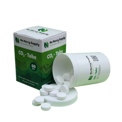 fertilizante para el crecimiento y desarollo del cultivo de cannabis y CBD.